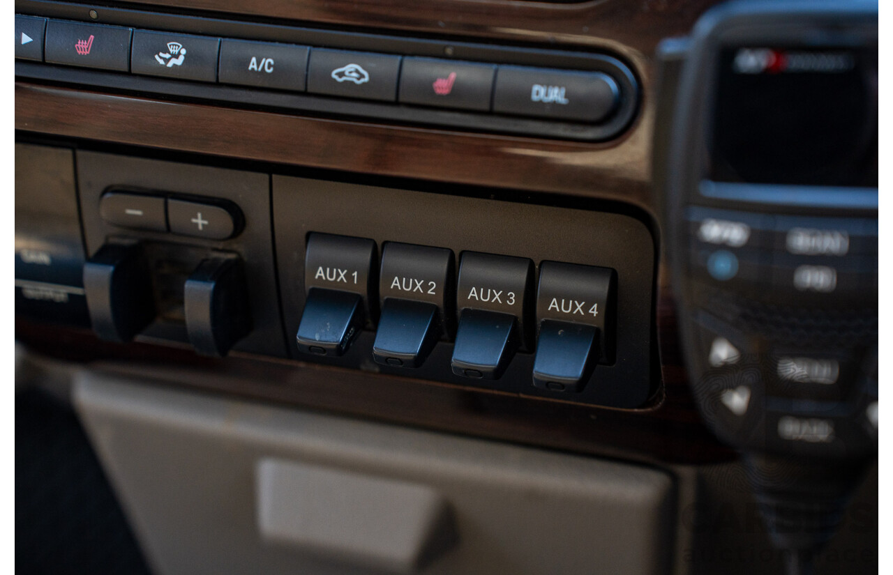 10/2008 Ford F250 XLT Lariat (4x4) RN Crew Cab P/Up Oxford White Twin Turbo Diesel - Powerstroke V8 6.4L