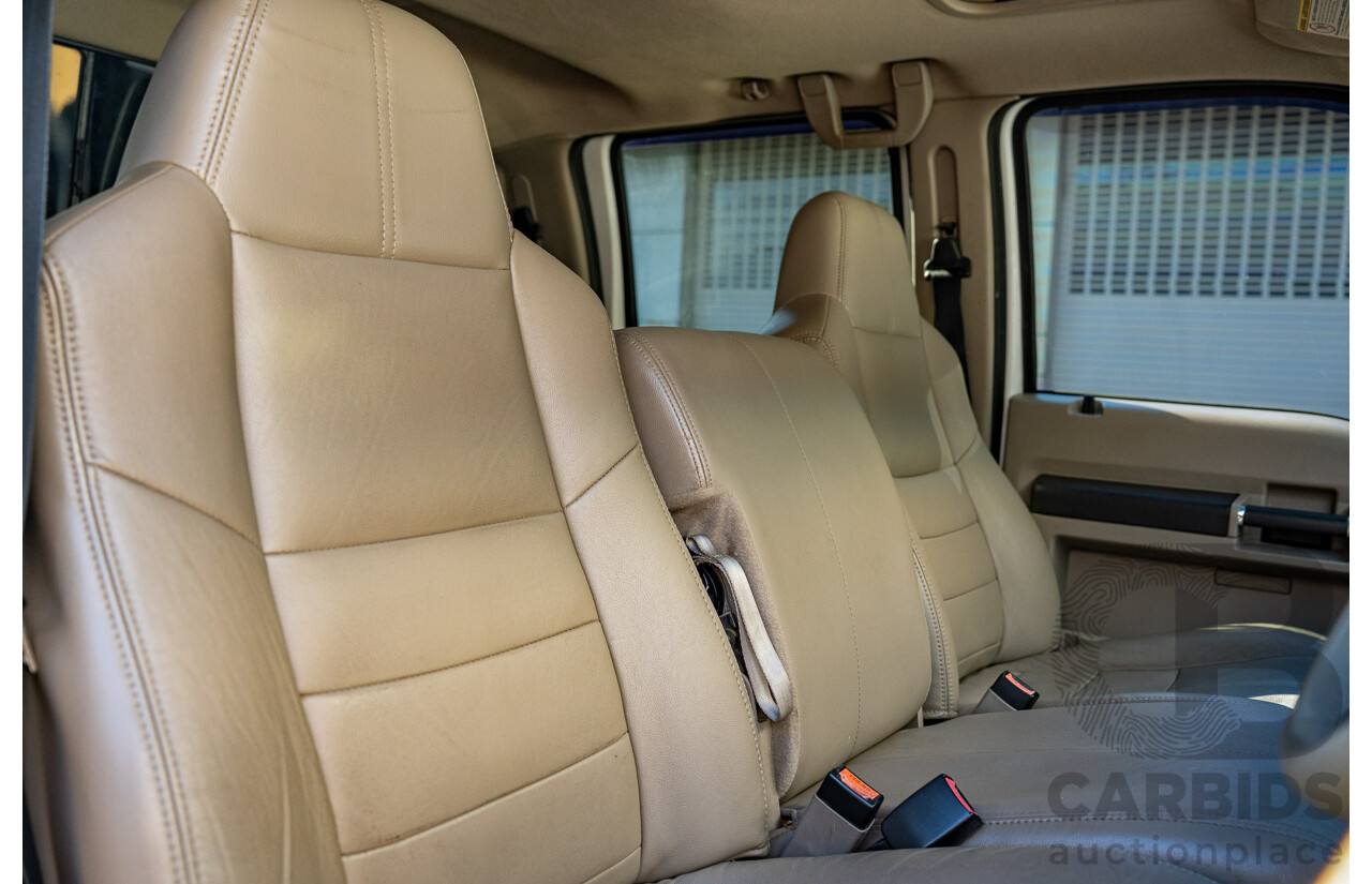 10/2008 Ford F250 XLT Lariat (4x4) RN Crew Cab P/Up Oxford White Twin Turbo Diesel - Powerstroke V8 6.4L