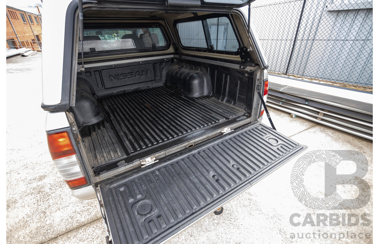 12/2011 Nissan Navara ST-R (4x4) D22 MY08 Dual Cab P/Up Silver 2.5L