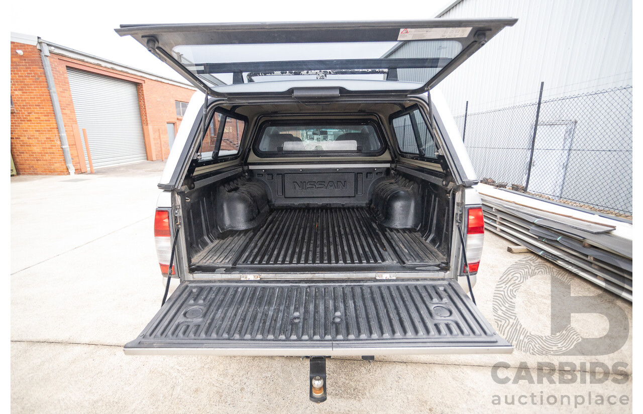 12/2011 Nissan Navara ST-R (4x4) D22 MY08 Dual Cab P/Up Silver 2.5L