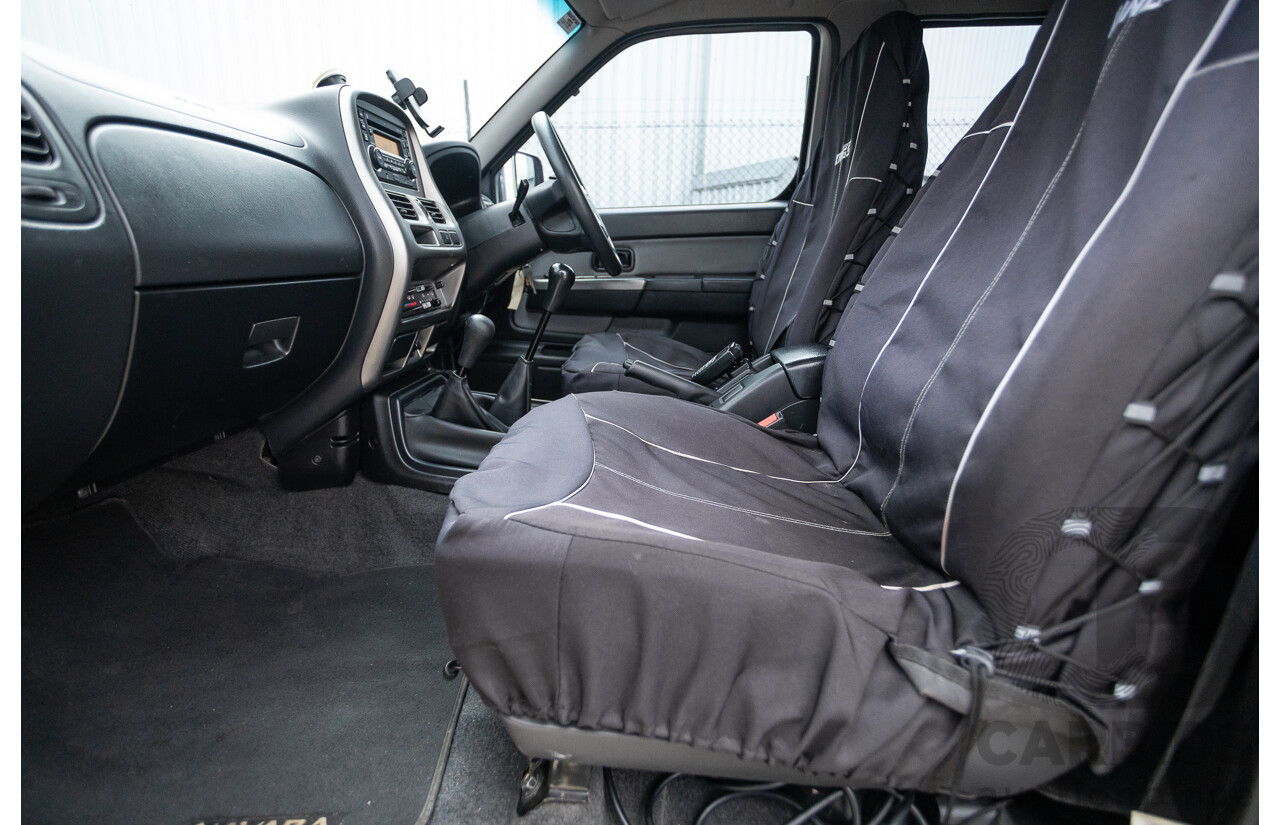 12/2011 Nissan Navara ST-R (4x4) D22 MY08 Dual Cab P/Up Silver 2.5L