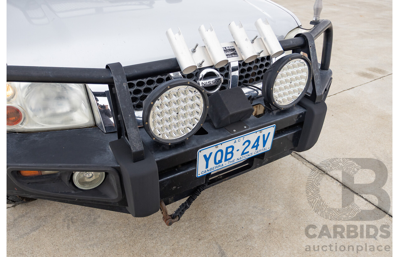 12/2011 Nissan Navara ST-R (4x4) D22 MY08 Dual Cab P/Up Silver 2.5L