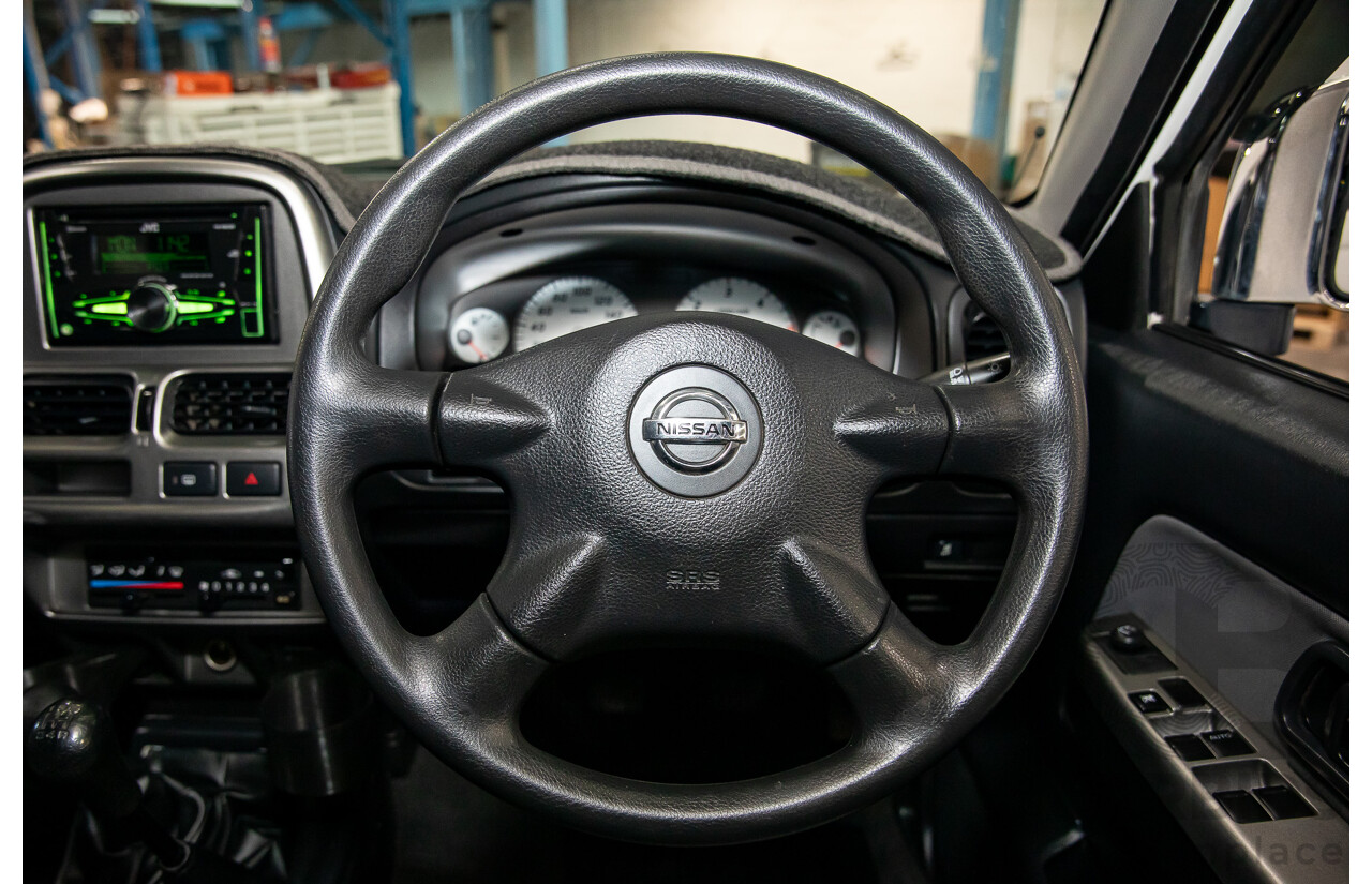 1/2014 Nissan Navara ST-R (4x4) D22 Series 5 Dual Cab P/Up Polar White Turbo Diesel 2.5L