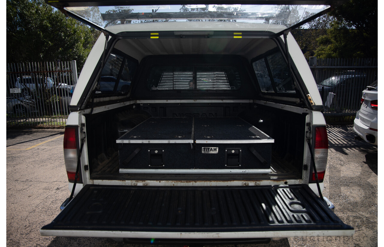 1/2014 Nissan Navara ST-R (4x4) D22 Series 5 Dual Cab P/Up Polar White Turbo Diesel 2.5L