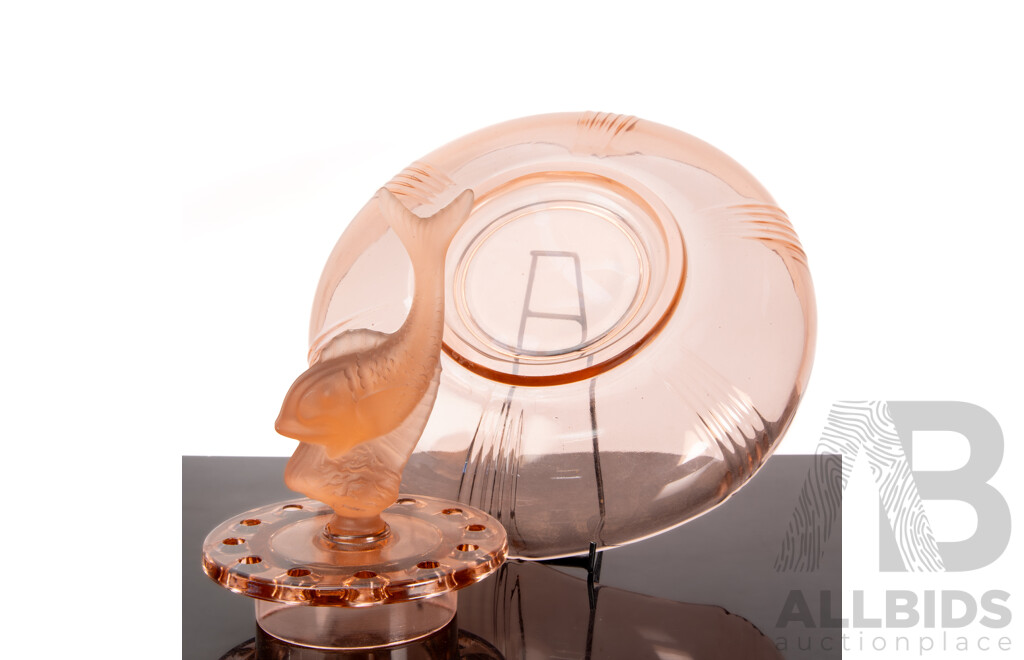 Vintage Art Deco Pink Glass Float Bowl with Frog and Fish Centrepiece