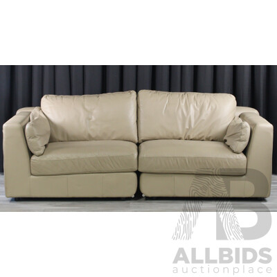 Beige Leather Two Piece Lounge by Linea Domo