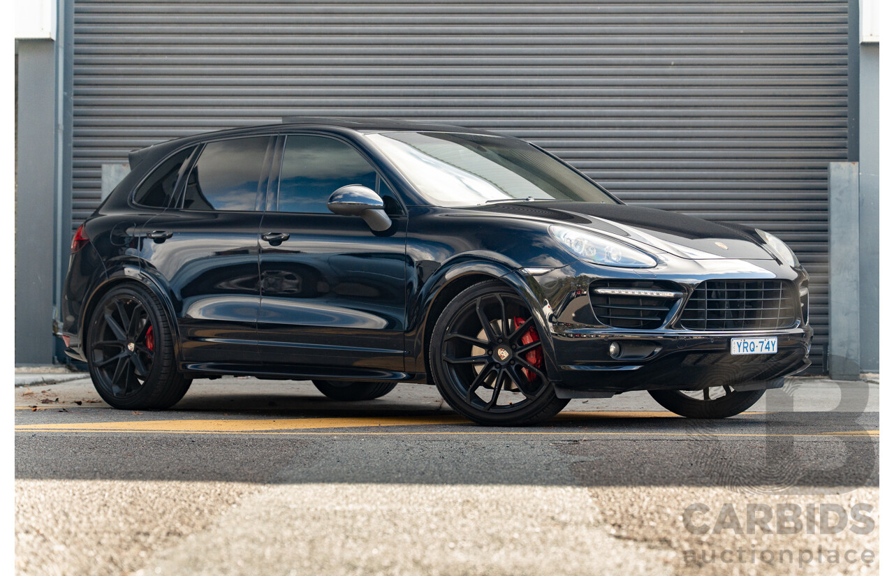 8/2013 Porsche Cayenne GTS 92A Series 2 (AWD) MY14 4d Wagon Jet Black V8 4.8L