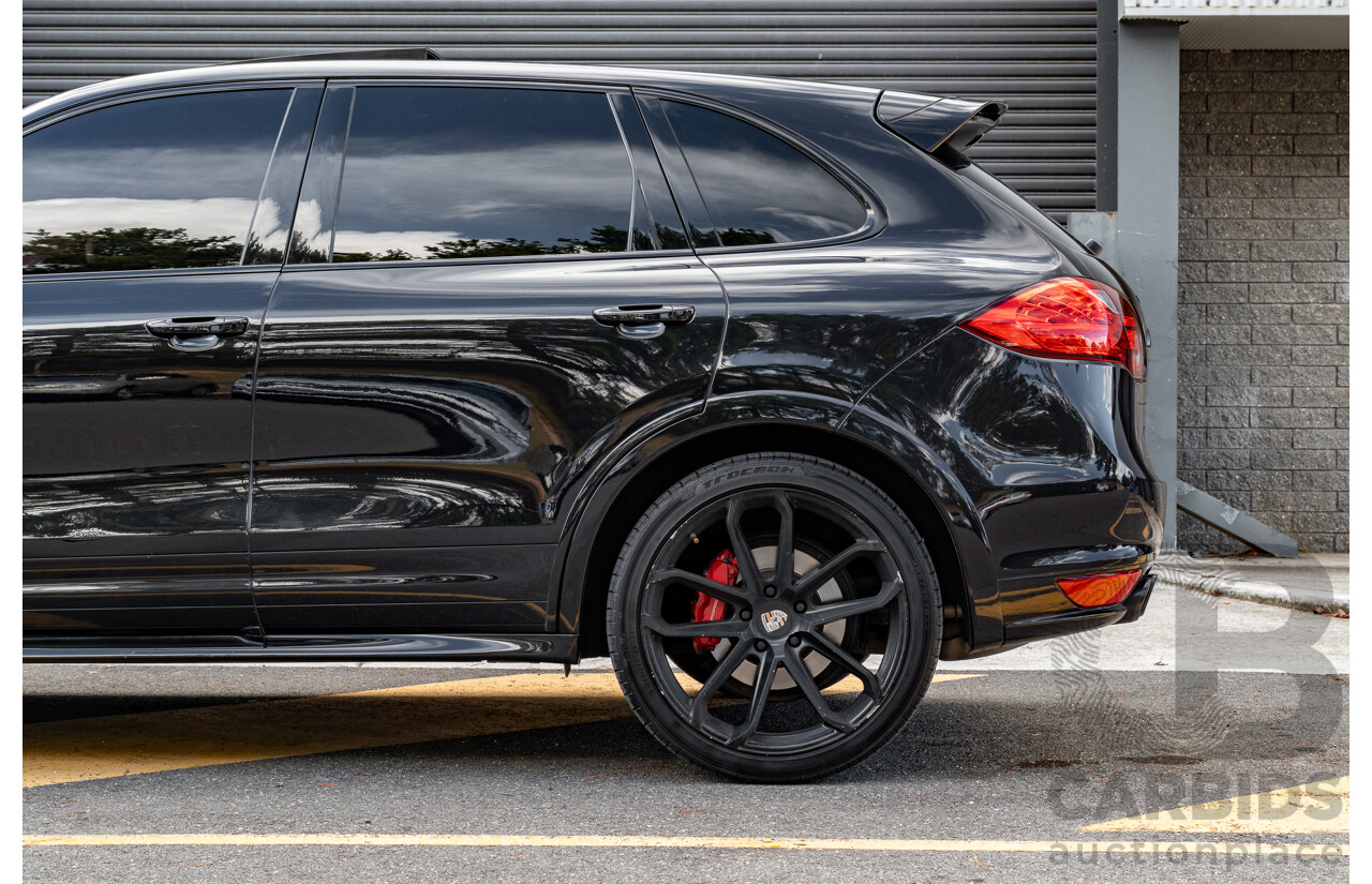 8/2013 Porsche Cayenne GTS 92A Series 2 (AWD) MY14 4d Wagon Jet Black V8 4.8L