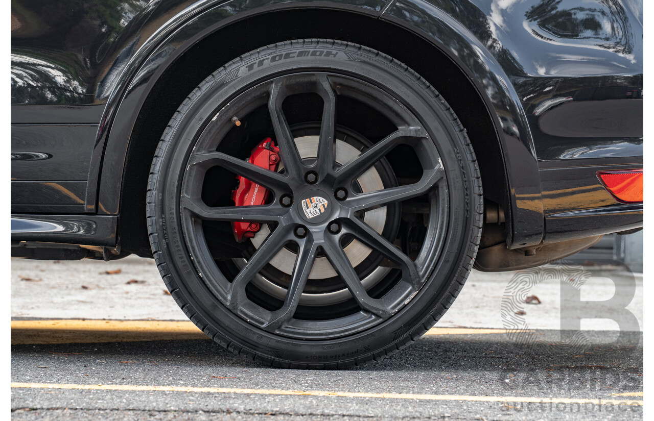 8/2013 Porsche Cayenne GTS 92A Series 2 (AWD) MY14 4d Wagon Jet Black V8 4.8L