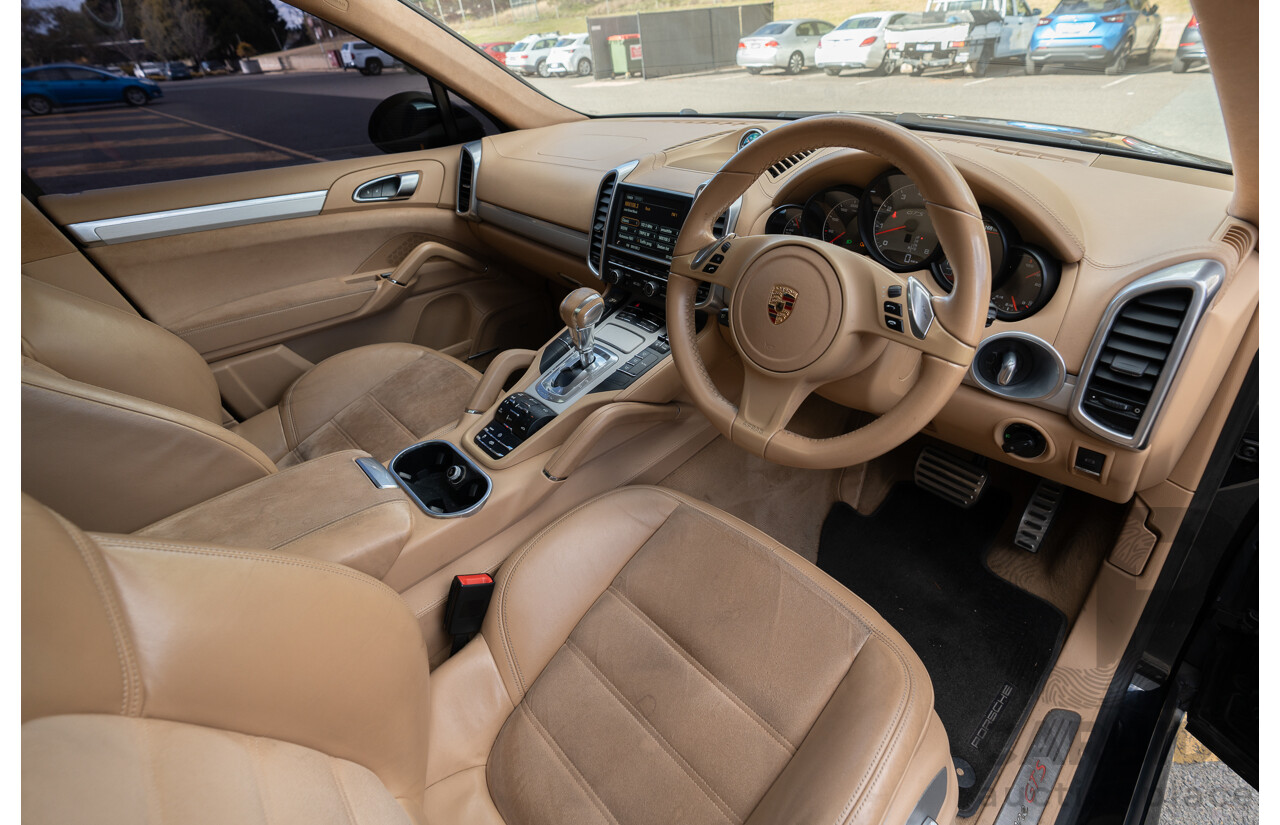 8/2013 Porsche Cayenne GTS 92A Series 2 (AWD) MY14 4d Wagon Jet Black V8 4.8L