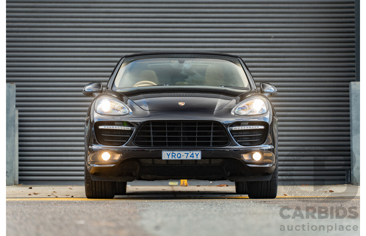 8/2013 Porsche Cayenne GTS 92A Series 2 (AWD) MY14 4d Wagon Jet Black V8 4.8L