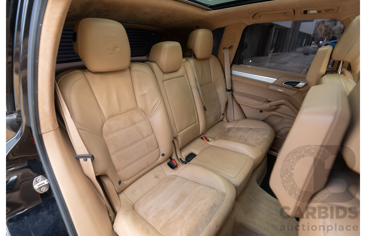 8/2013 Porsche Cayenne GTS 92A Series 2 (AWD) MY14 4d Wagon Jet Black V8 4.8L