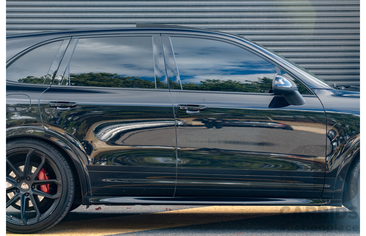 8/2013 Porsche Cayenne GTS 92A Series 2 (AWD) MY14 4d Wagon Jet Black V8 4.8L
