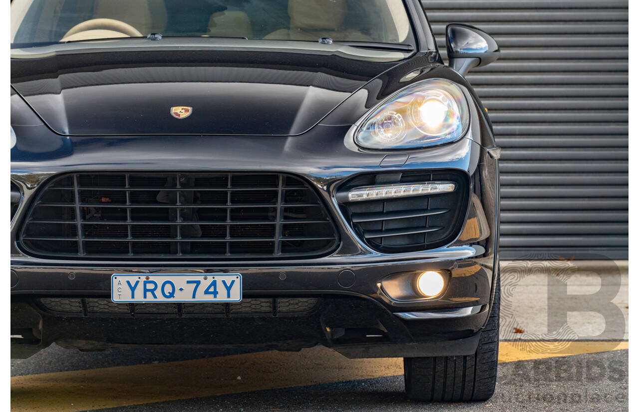8/2013 Porsche Cayenne GTS 92A Series 2 (AWD) MY14 4d Wagon Jet Black V8 4.8L