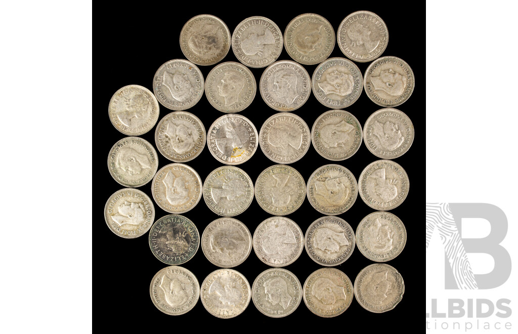 Thirty Two Australian Silver KGVI/QE2 Sixpence Coins, Examples Spanning 1946 to 1962  .500