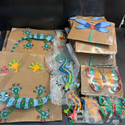 Metal Decorative Indoor Outdoor Hanging Wall Art - Gecko Lizard, Dragonfly, Butterfly  - Lot of 35