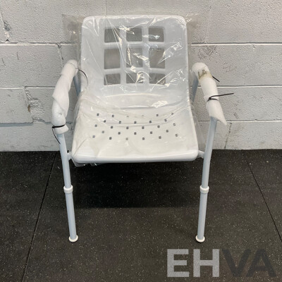Care Quip  Shower Chair - RRP $190
