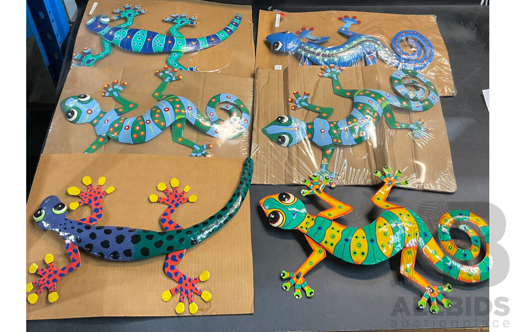 Metal Decorative Indoor Outdoor Hanging Wall Art - Gecko Lizard - Lot of 35