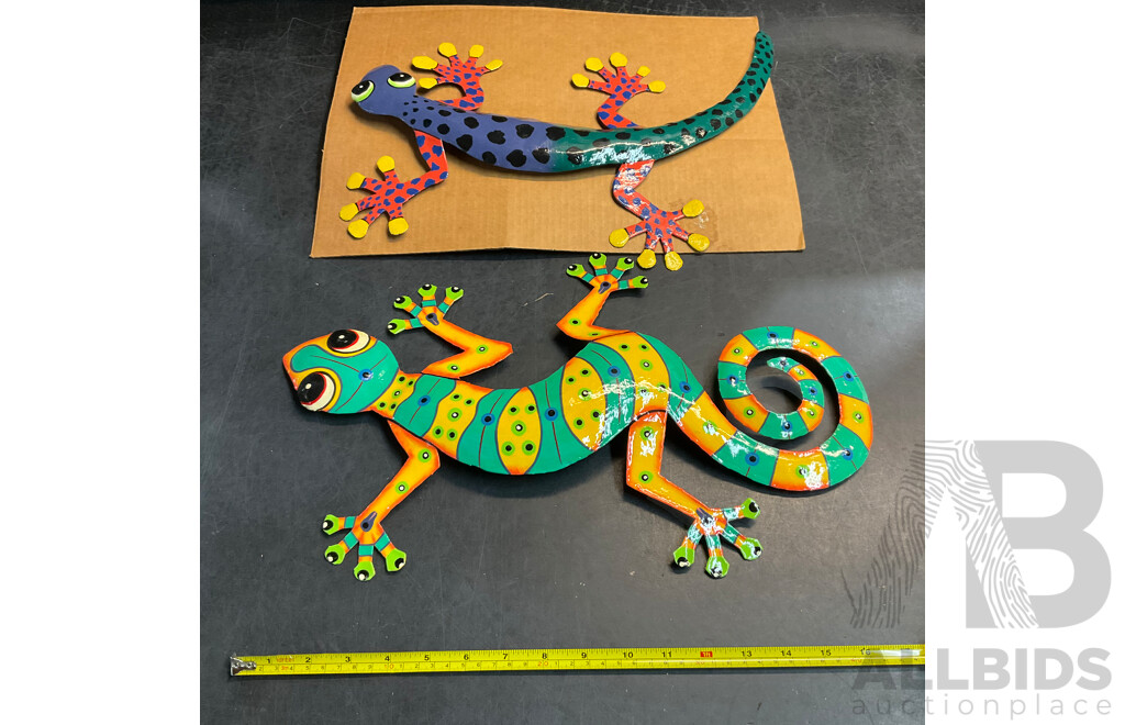 Metal Decorative Indoor Outdoor Hanging Wall Art - Gecko Lizard - Lot of 35
