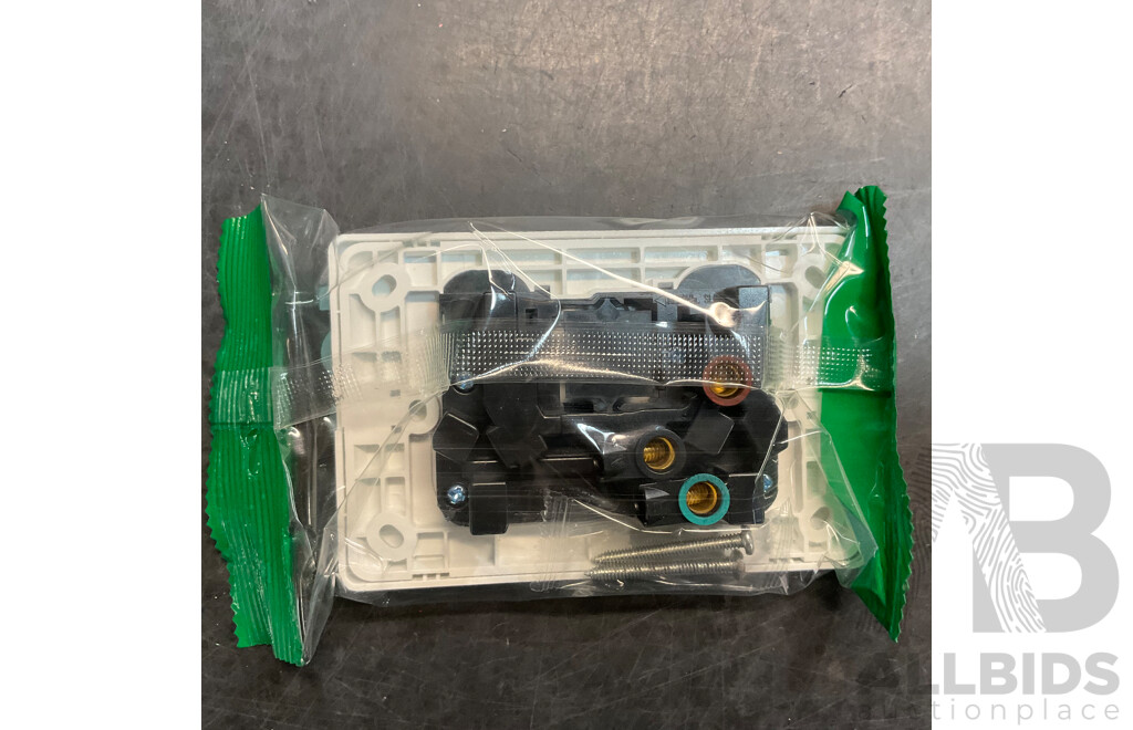 IGOTO Switch Socket Included Single/ Double Power Point, 1 Gang Wall Switch, Double Power Point with Extra Switch  - Lot of 180