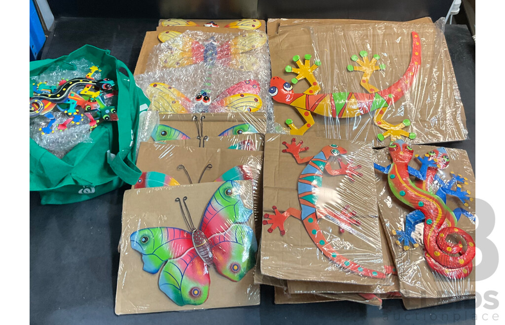Metal Decorative Indoor Outdoor Hanging Wall Art - Gecko Lizard, Butterfly, Dragonfly - Lot of 58