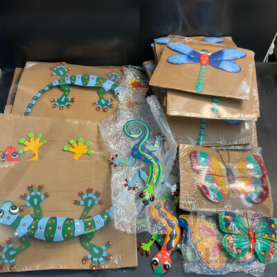 Metal Decorative Indoor Outdoor Hanging Wall Art - Gecko Lizard, Dragonfly, Butterfly  - Lot of 35