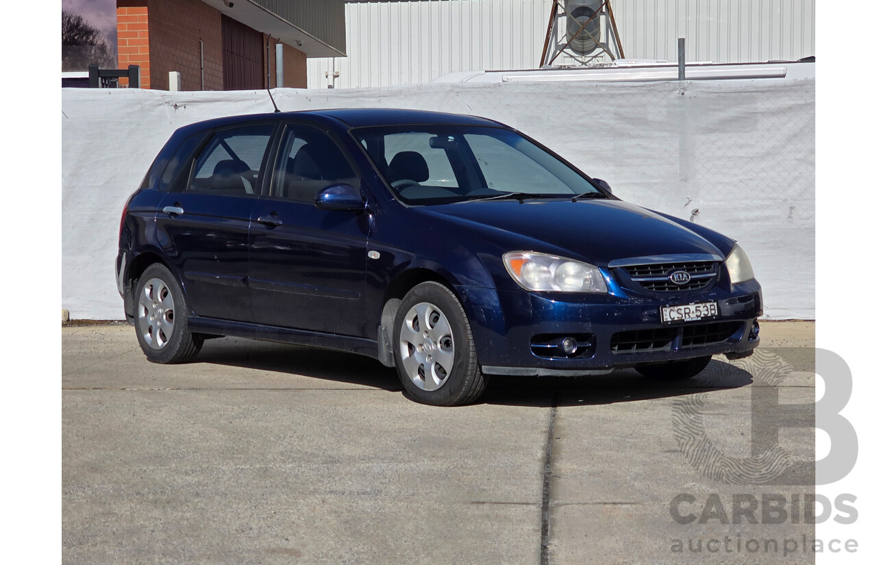 8/2006 Kia Cerato  LD 4d Sedan Blue 2.0L