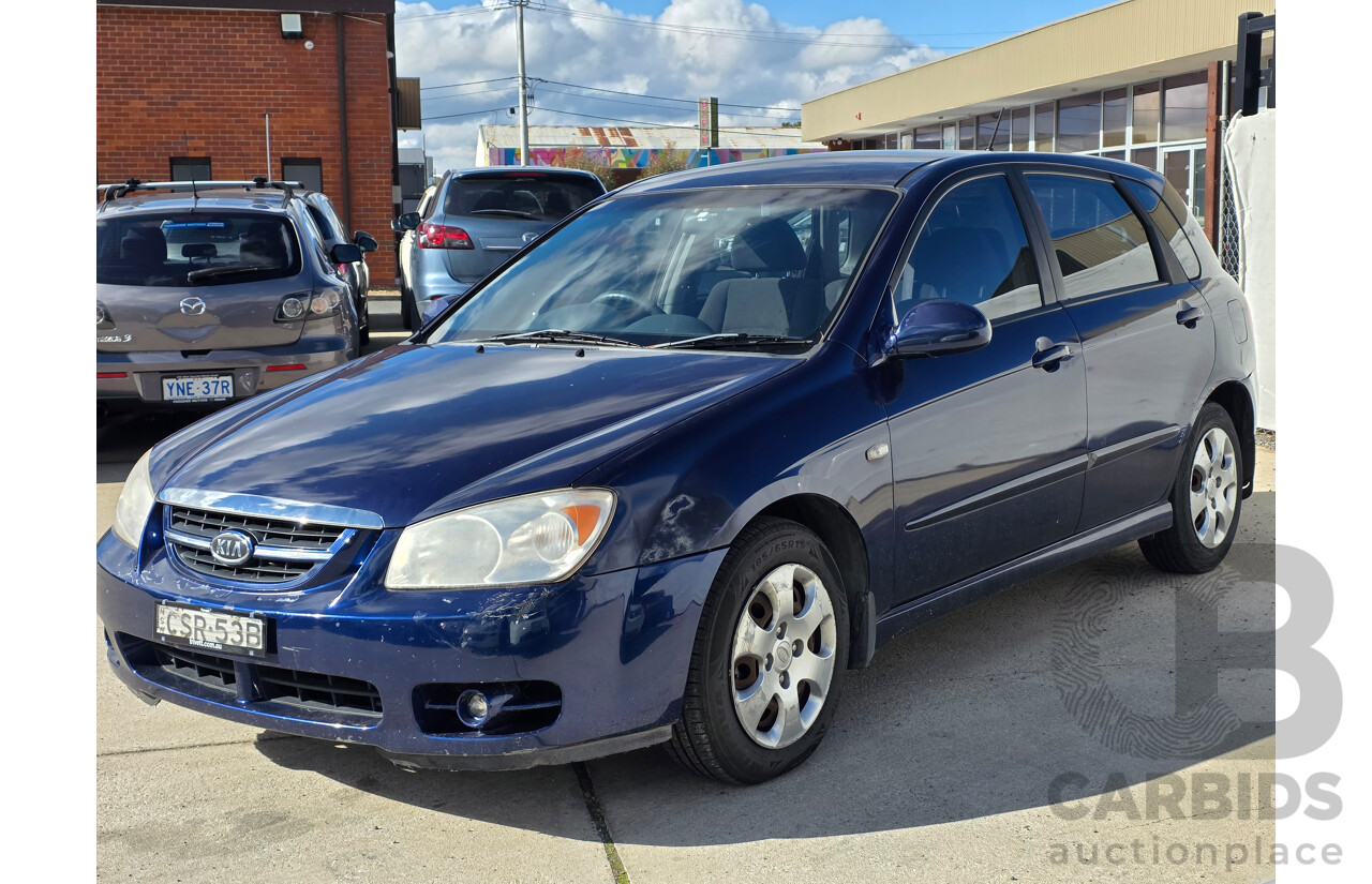 8/2006 Kia Cerato  LD 4d Sedan Blue 2.0L
