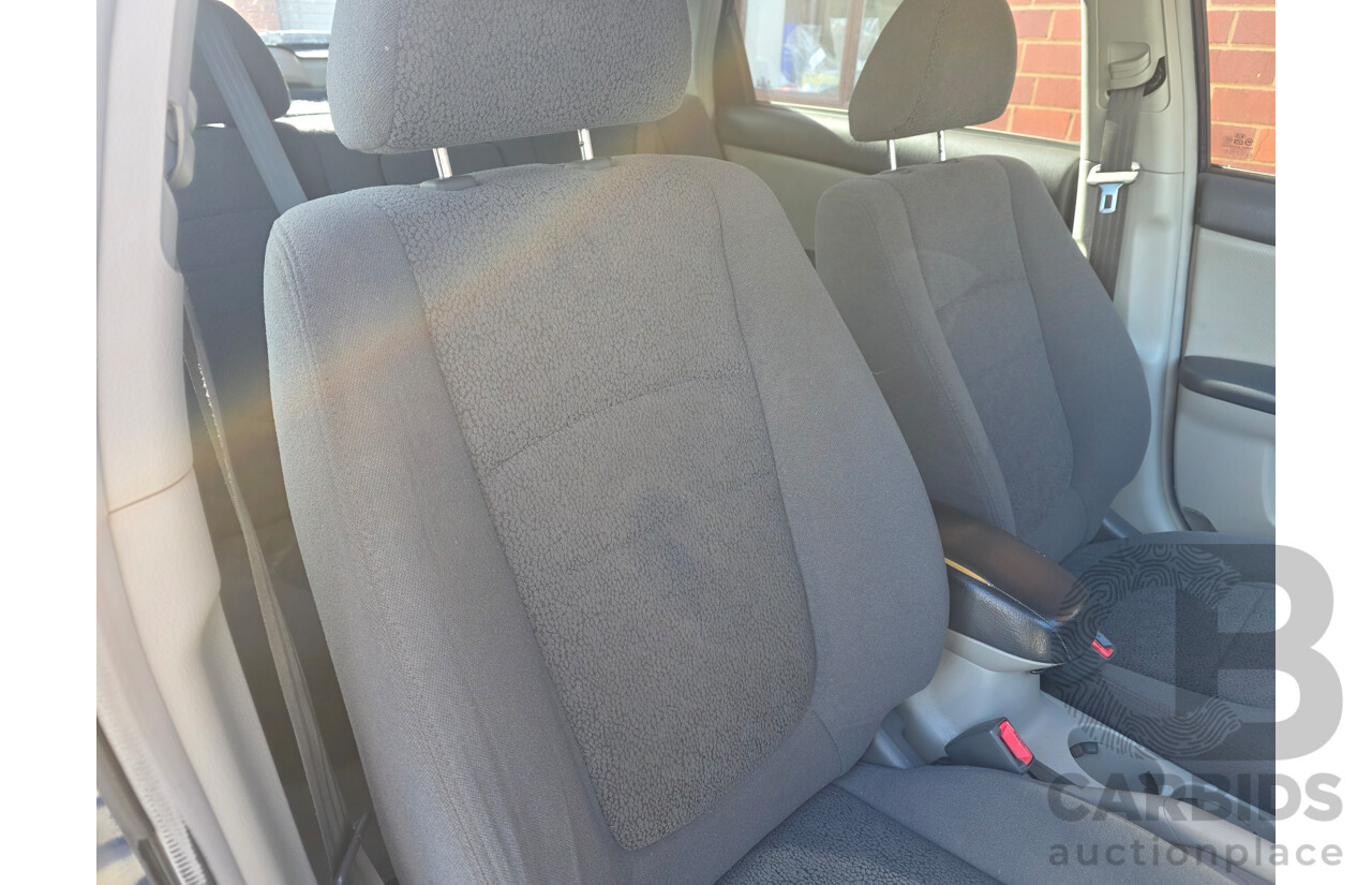 8/2006 Kia Cerato  LD 4d Sedan Blue 2.0L