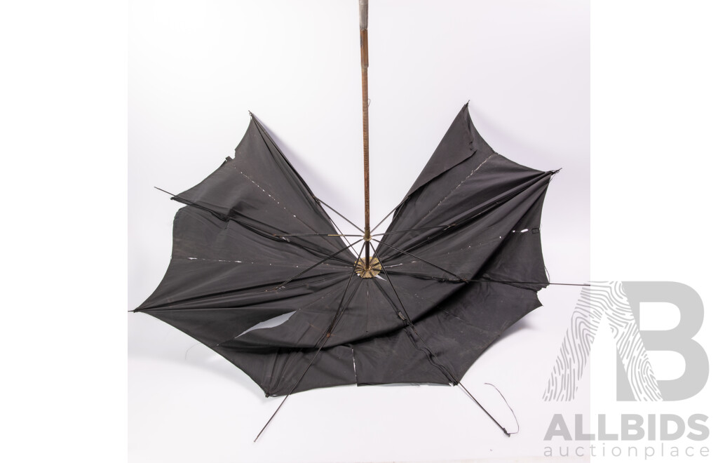 Antique English Parasole with Sterling Silver Handle with Engraved Detail, London 1913