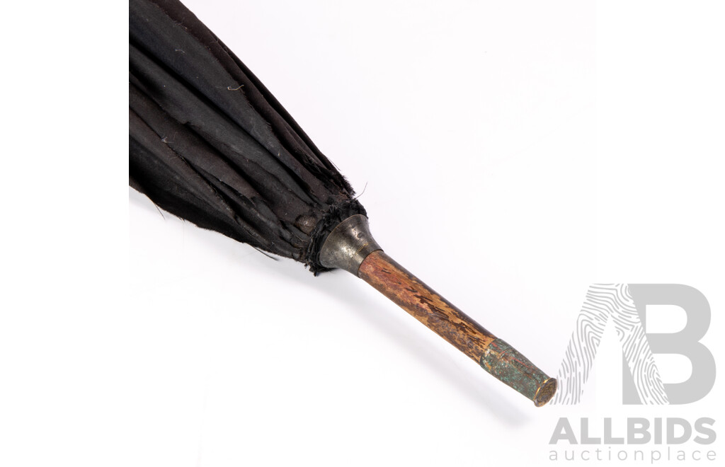 Antique English Parasole with Sterling Silver Handle with Engraved Detail, London 1913