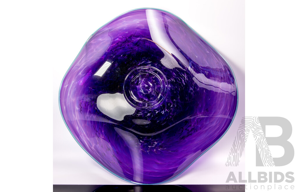 Impressive Large Hand Made Australian Victorian Studio Mottled Amethyst Glass Footed Centrepiece Dish