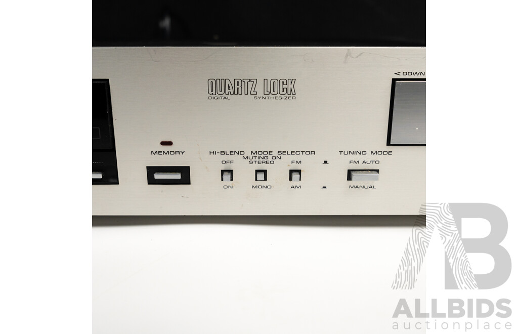 Nikko AM FM Stereo Tuner NT 990 with Quartz Lock Digital Synthesizer