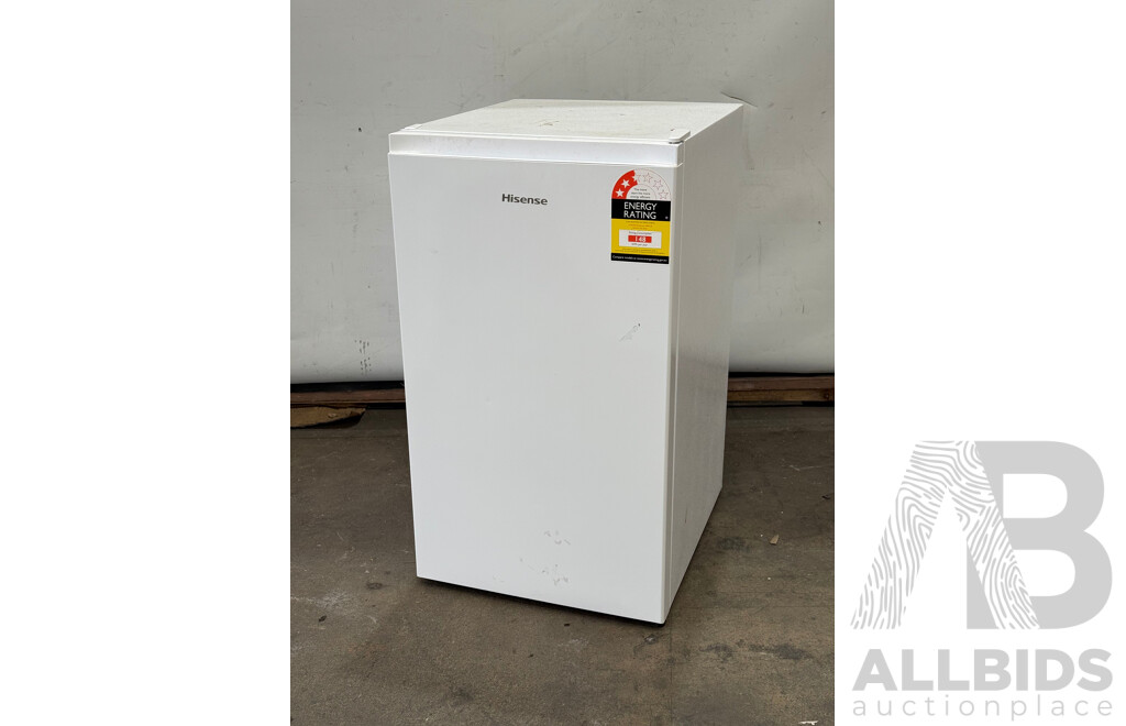 Hisense 125 Ltr Bar Fridge