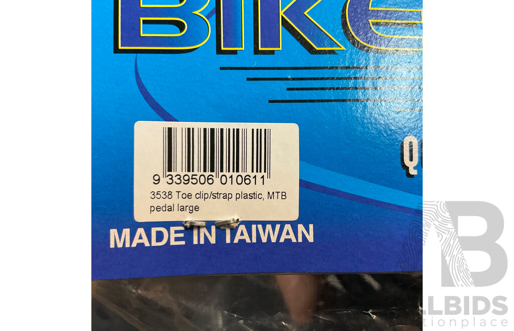 Maxx Pro Combination Lock & BIKELANE Toe Clip/Strap Pedal L & Froce 8 Bicycle Pump - Lot of 3