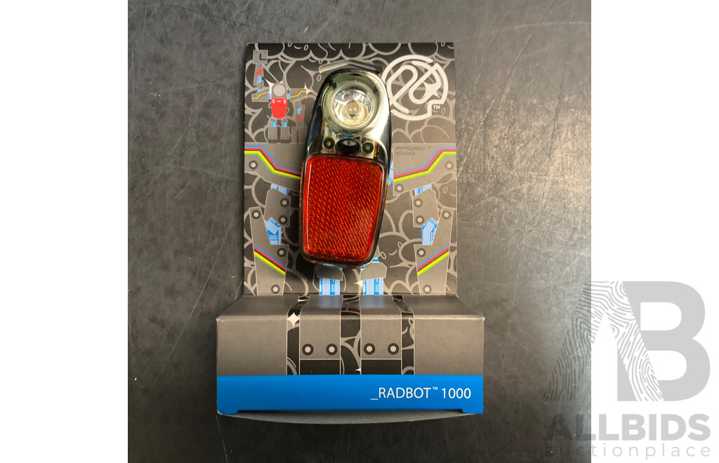 Smart Egg White Head Light & Radbot 100 Light & Beetle 14C Cycle Computer - Lot of 3