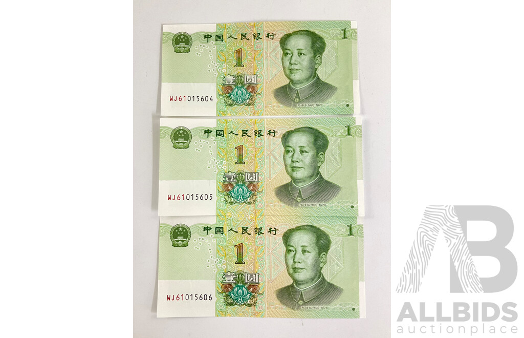Three Chinese One Yuan Notes, Consecutive WJ61015604 - WJ61015606