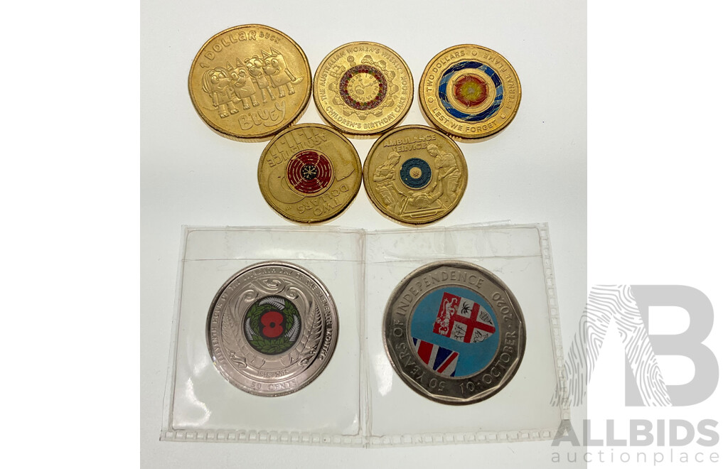 Australian 2024 Commemorative One Dollar, Bluey Buck,, Commemorative Two Dollar Coins Including 2025 Women's Weekly Children's Birthday Cake Cook Book, 2021 Ambulance Service, 2018 Lest We Forget, 2018 Armistice........