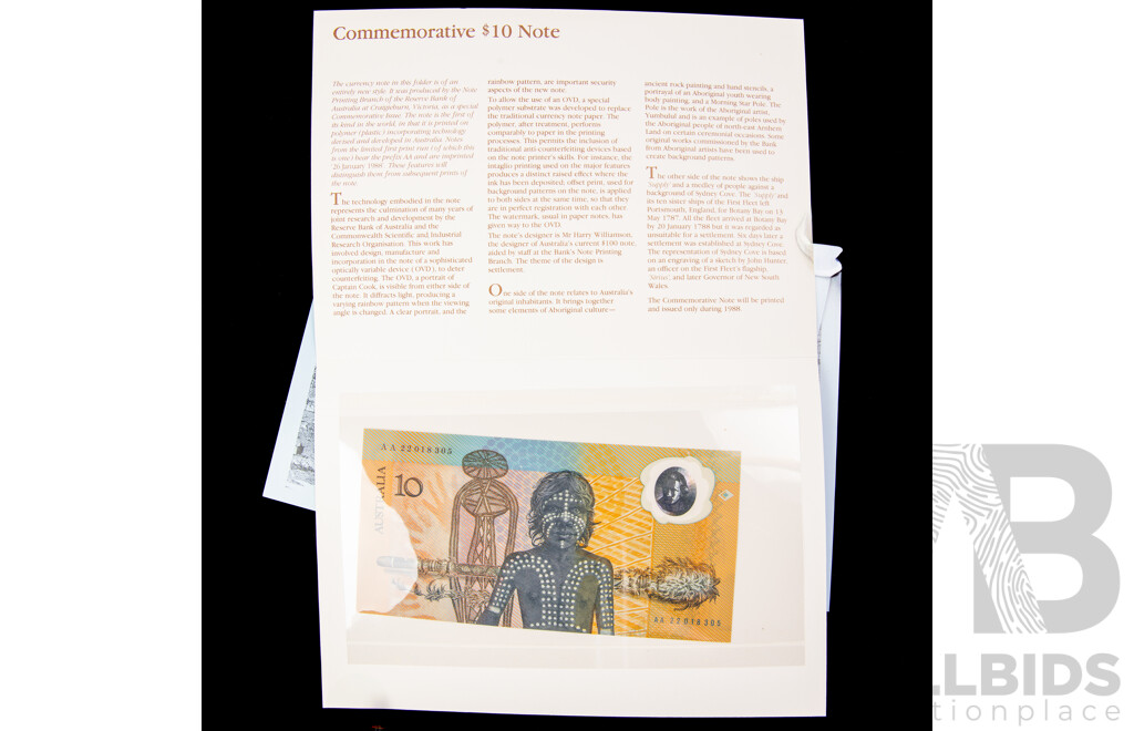 Three Australian 1988 Ten Dollar Notes, Bicentennial Consecutive AA 22018305 - AA22018307