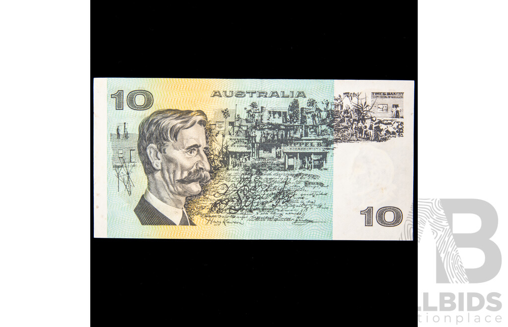 Australian 1974 Ten Dollar Note Phillips/Wheeler R305 TBT 753462