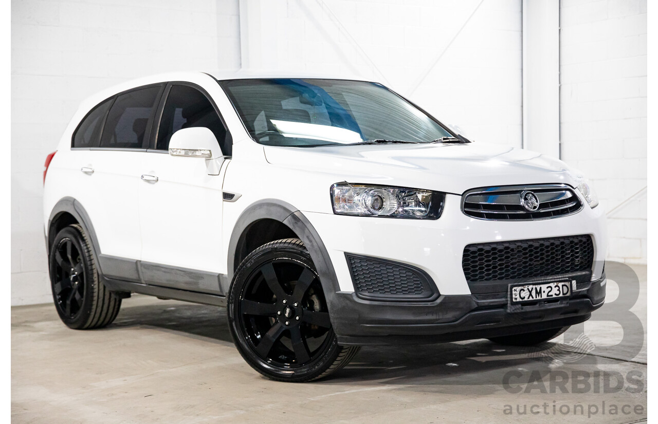 2/2015 Holden Captiva 7 LS (FWD) CG MY15 4d Wagon Summit White 2.4L - 7 Seater