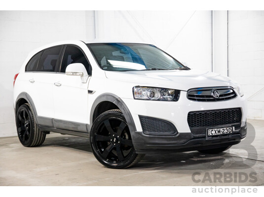 2/2015 Holden Captiva 7 LS (FWD) CG MY15 4d Wagon Summit White 2.4L - 7 Seater
