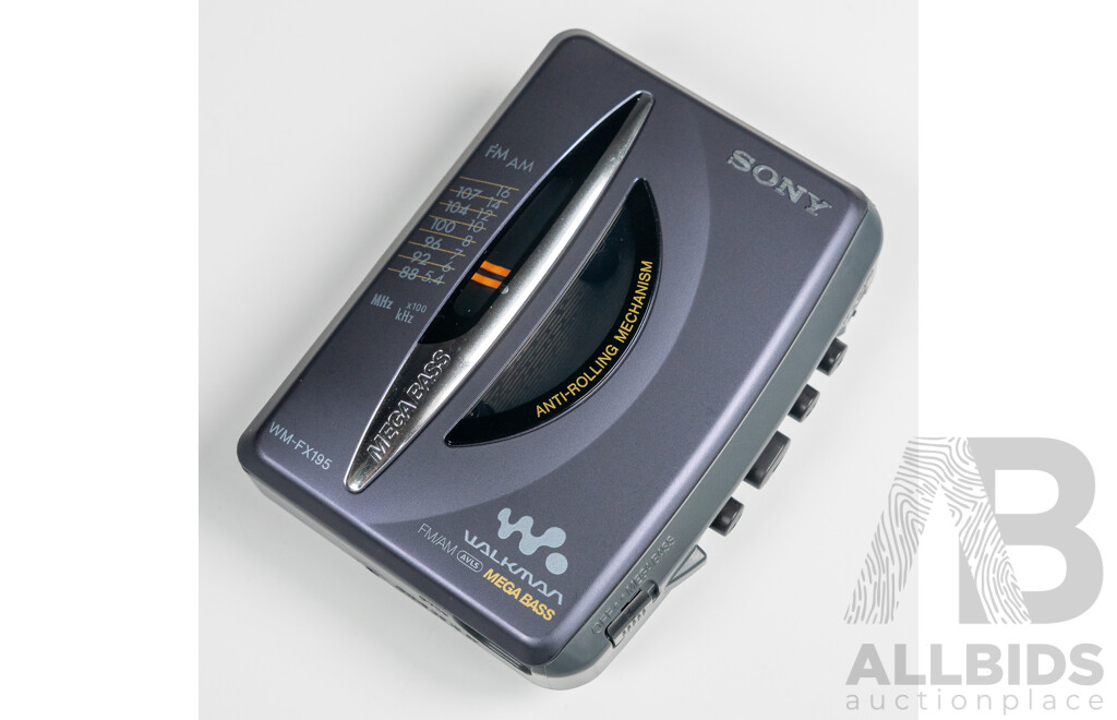 Retro Sony Walkman WM FX195 in Original Box
