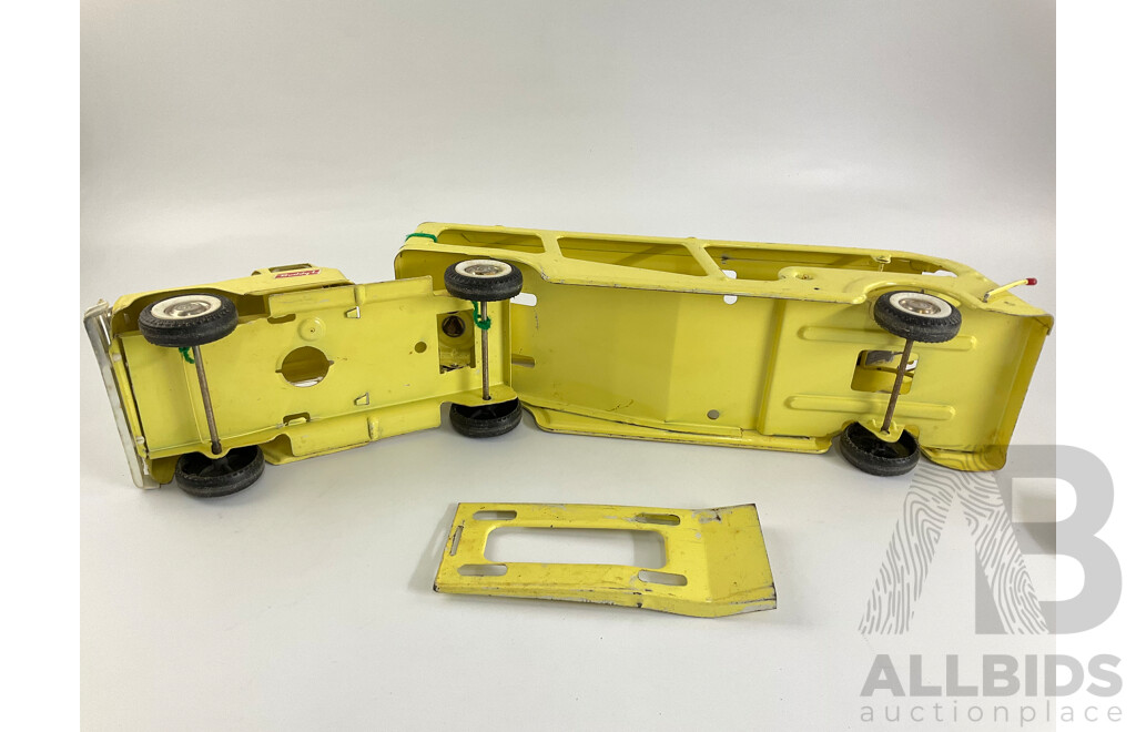 Vintage Buddy L Pressed Steel Car Transporter with Ford Mustang