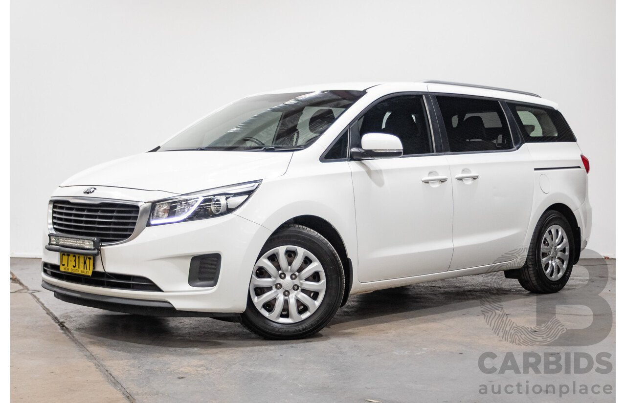 07/2016 Kia Carnival S YP MY16 4D Wagon White 3.3L - 8 Seats