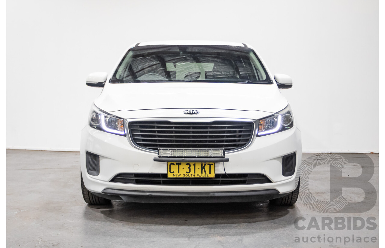 07/2016 Kia Carnival S YP MY16 4D Wagon White 3.3L - 8 Seats
