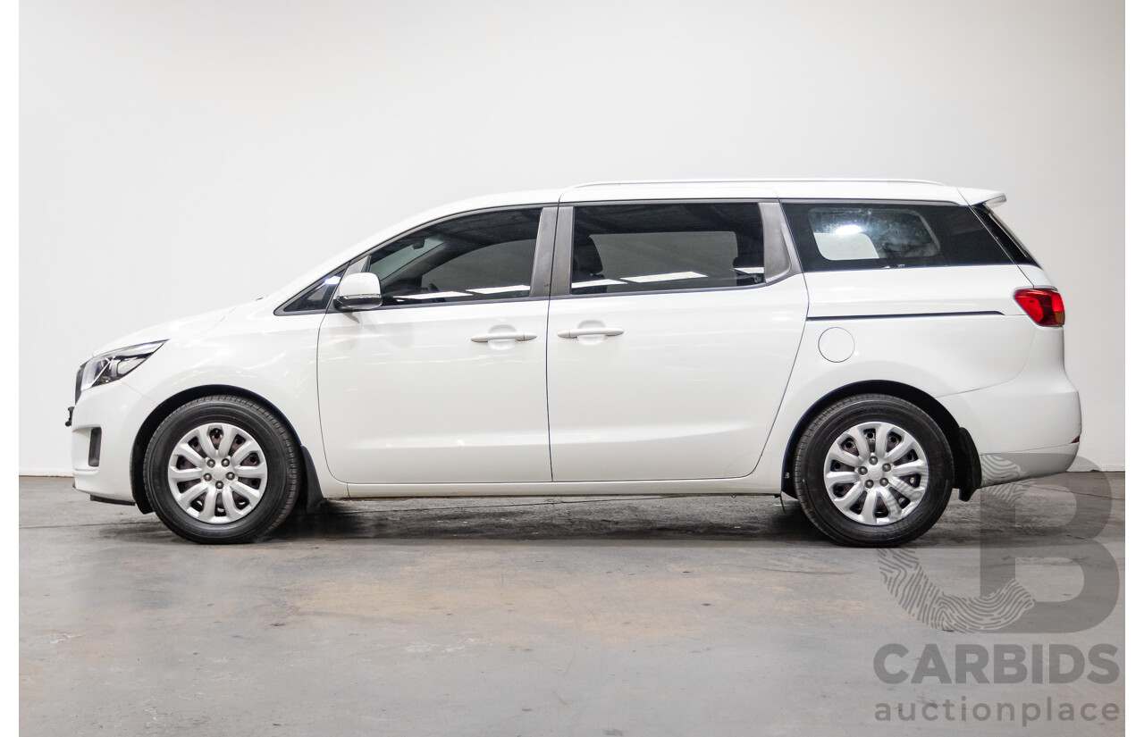 07/2016 Kia Carnival S YP MY16 4D Wagon White 3.3L - 8 Seats