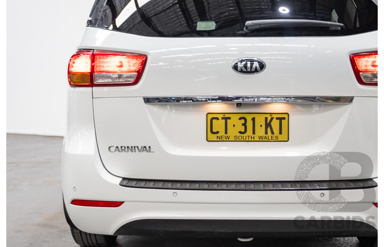 07/2016 Kia Carnival S YP MY16 4D Wagon White 3.3L - 8 Seats