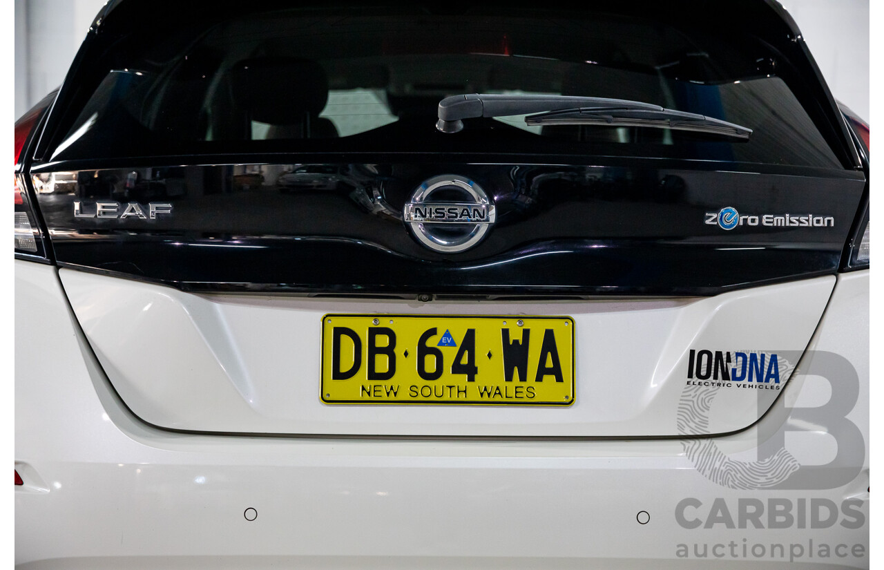 11/2018 Nissan Leaf (FWD) ZE1 5d Hatchback Ivory Pearl /Dark Blue Pearl Dedicated Electric EV AC110kW - 07/21 Import