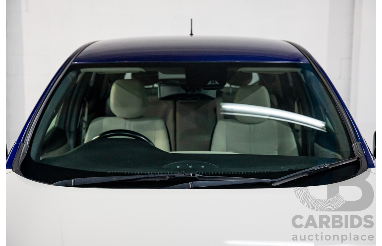 11/2018 Nissan Leaf (FWD) ZE1 5d Hatchback Ivory Pearl /Dark Blue Pearl Dedicated Electric EV AC110kW - 07/21 Import